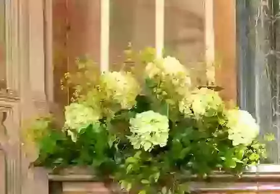 Flowers, Cleaning & Maintenance